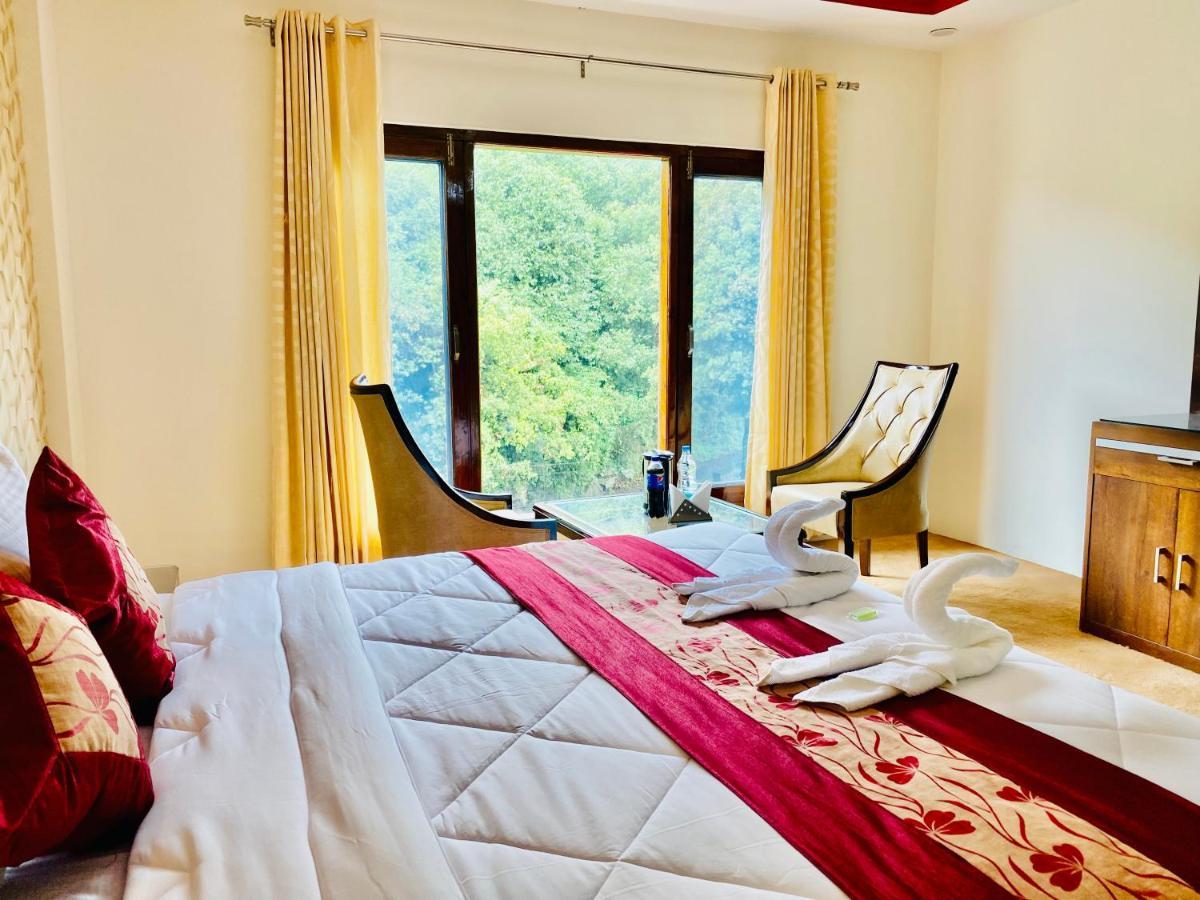 Royal Green Mashobra - Mountain And Valley View Rooms Shimla Eksteriør bilde