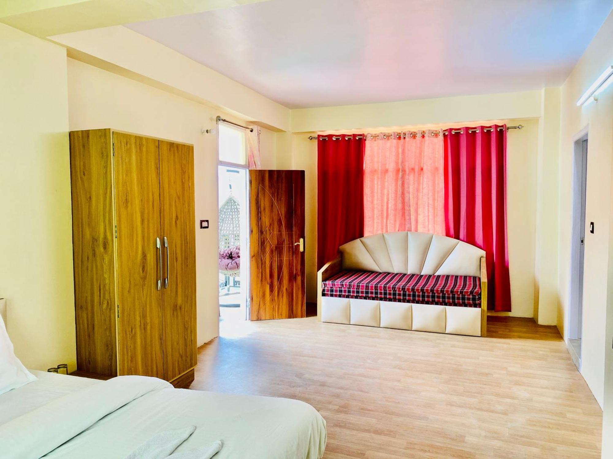Royal Green Mashobra - Mountain And Valley View Rooms Shimla Eksteriør bilde